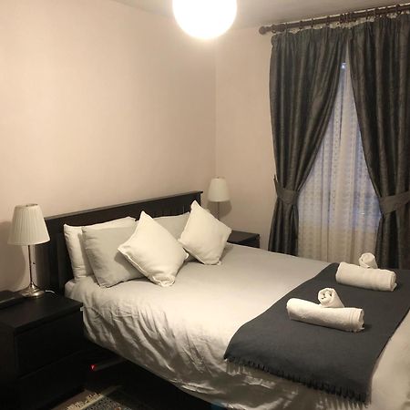 Lovely One-Bed Apartment To Rent In Londres Exterior foto